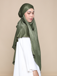 EVERYDAY KHIMAR SATIN CREPE - OLIVE