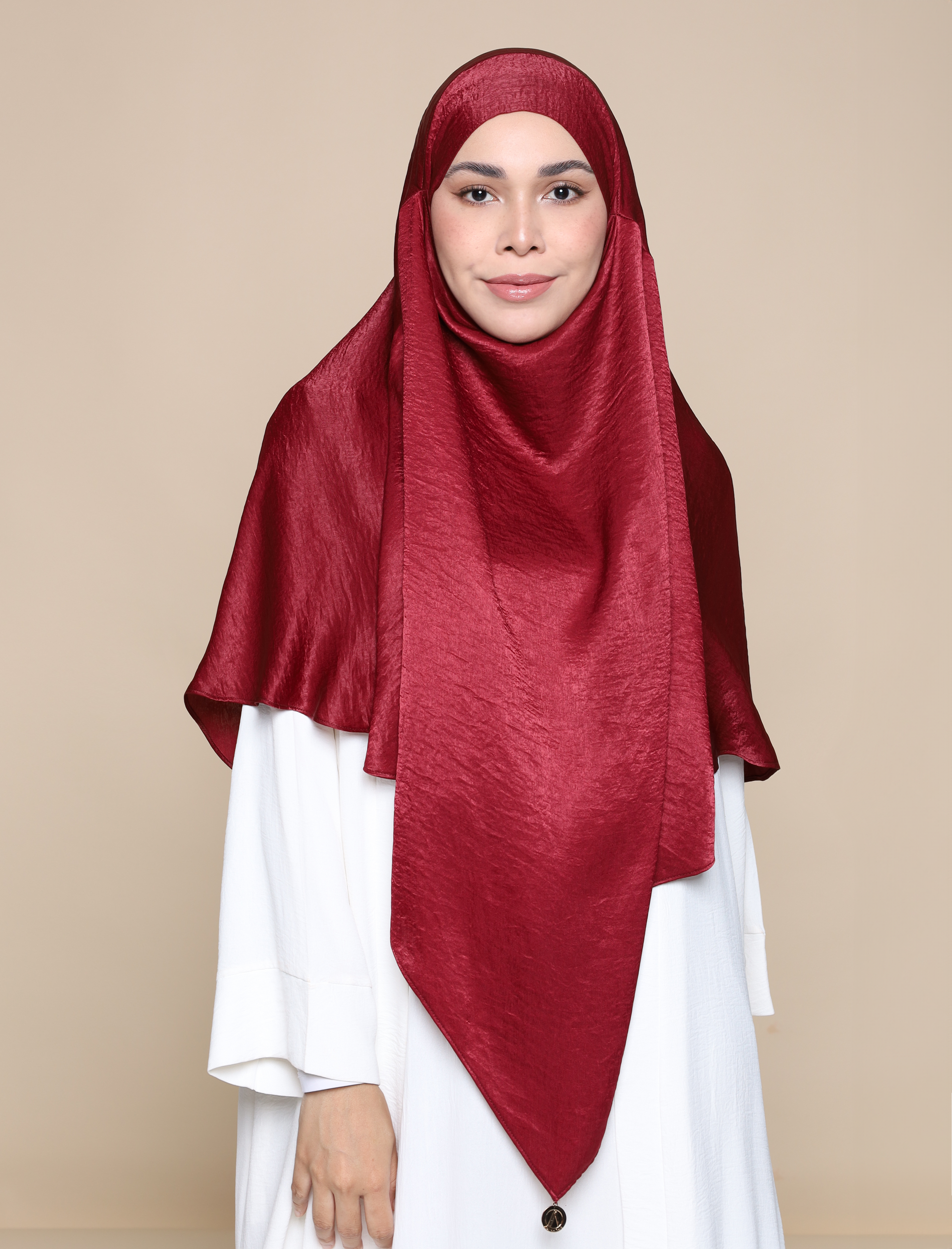 EVERYDAY KHIMAR SATIN CREPE - DEEP RED