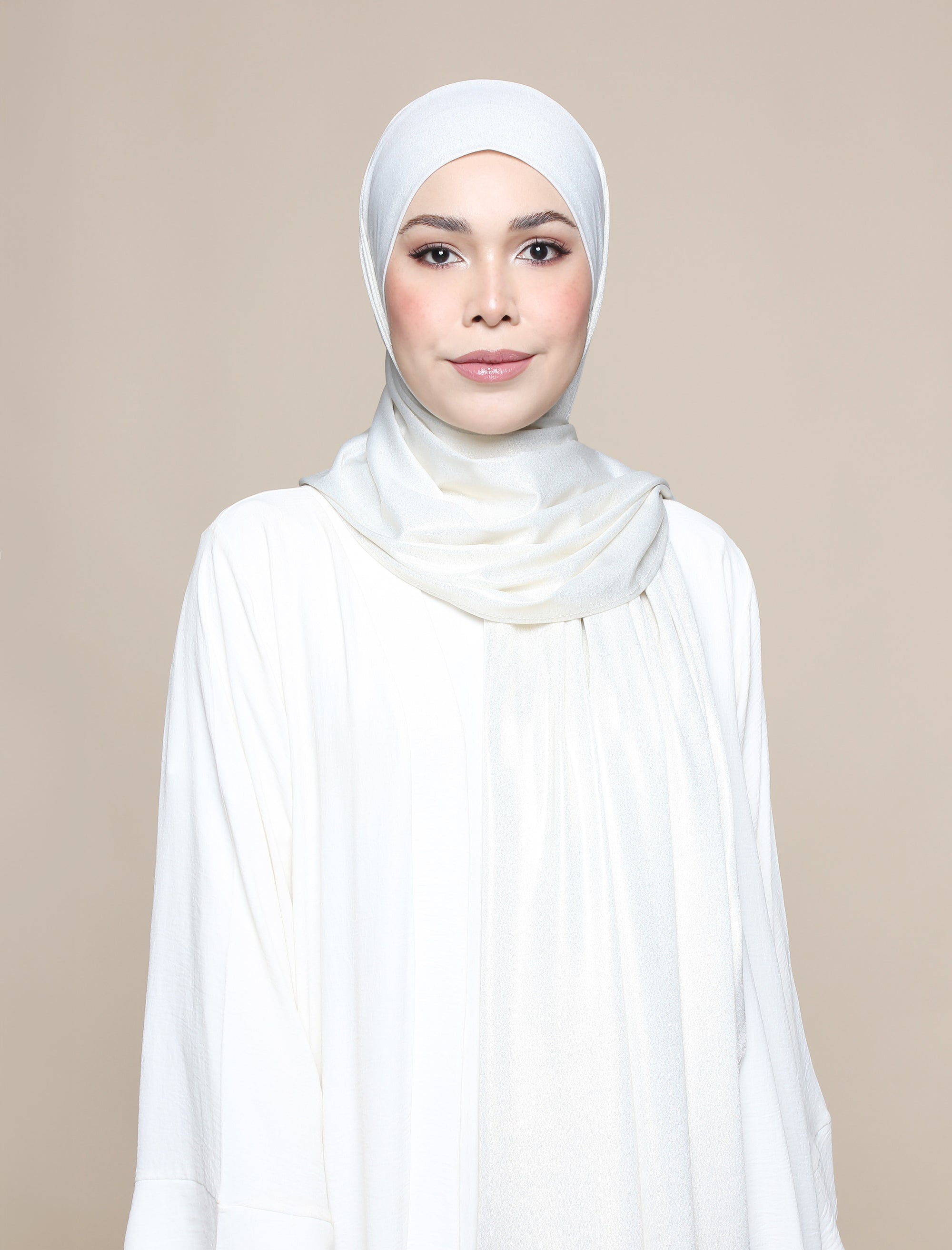 Glitter Jersey Lux Square Shawl - Ivory Gold